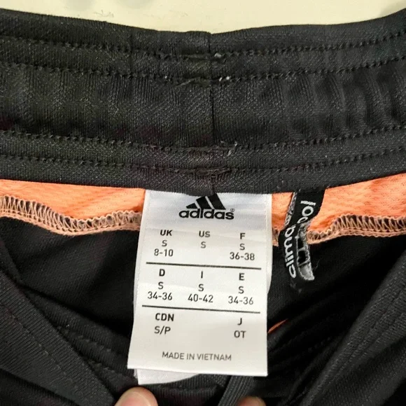 Adidas pants - Picture 3 of 5